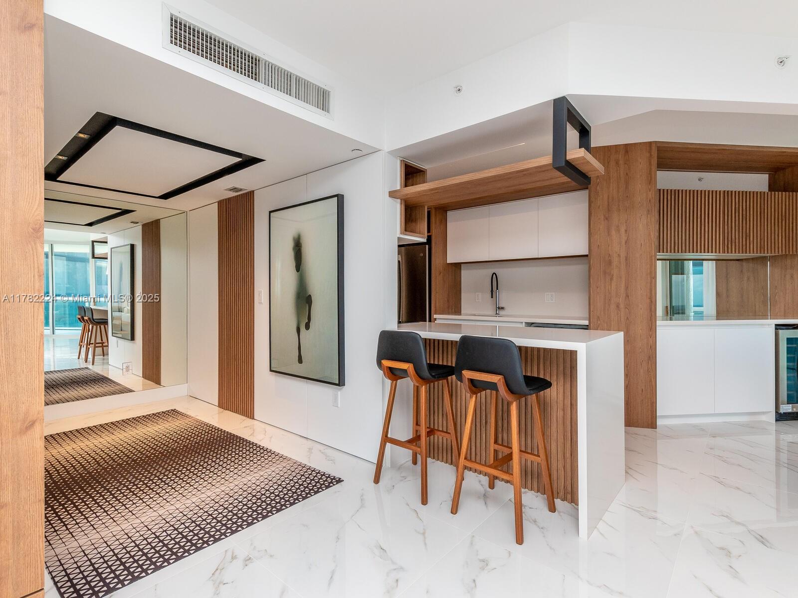 18671 Collins Ave # 3103