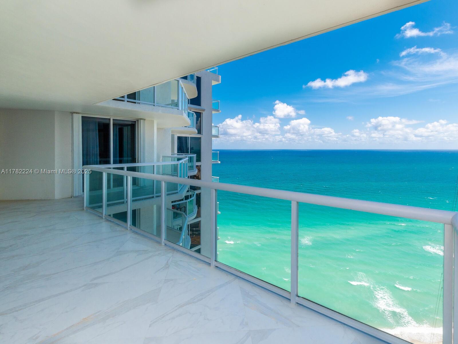 18671 Collins Ave # 3103