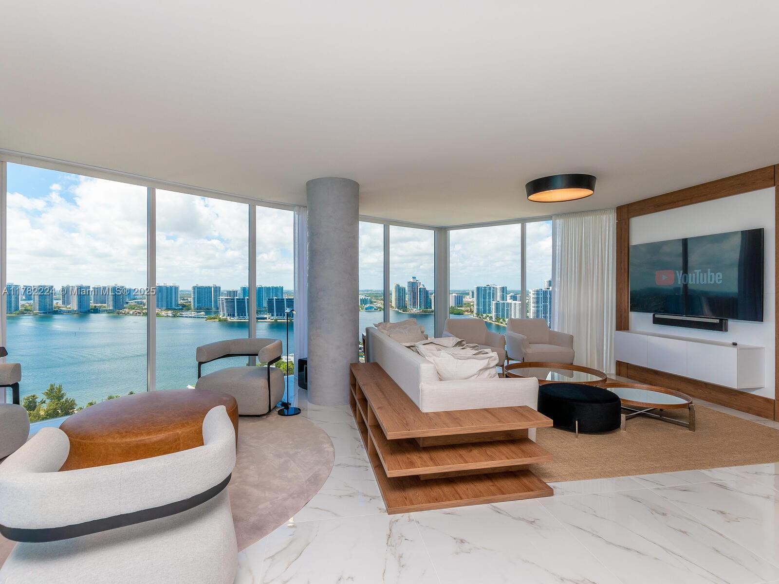 18671 Collins Ave # 3103