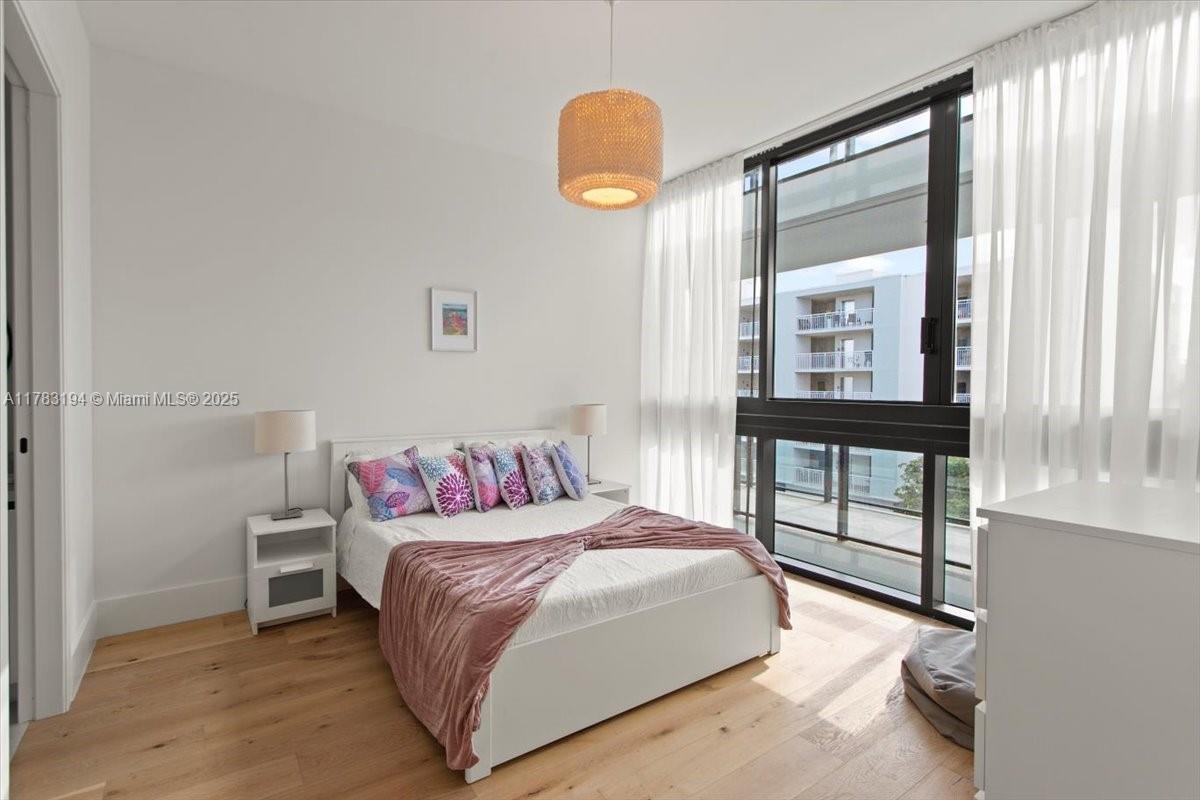 160 Isle Of Venice Dr. # 403