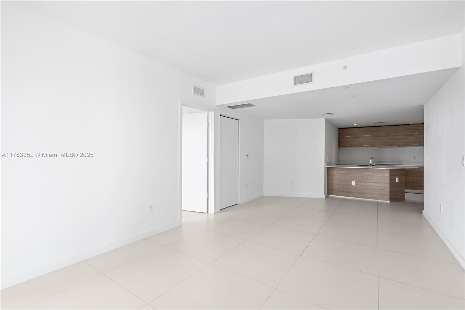 1300 S Miami Ave Unit: 1409