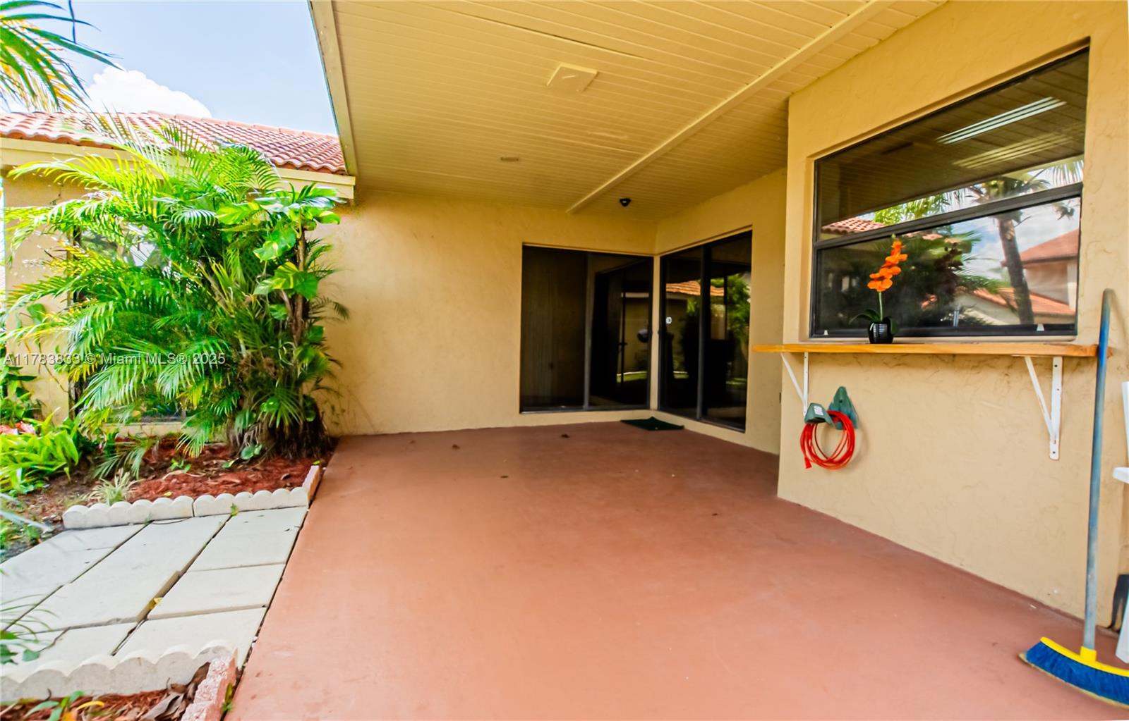 17411 NW 62 Ct