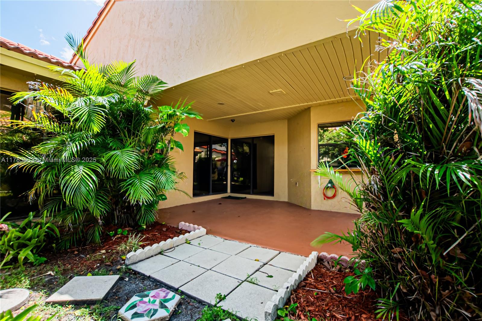 17411 NW 62 Ct