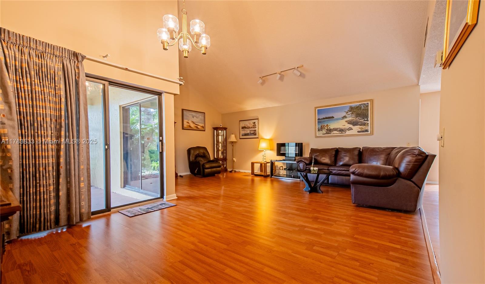 17411 NW 62 Ct