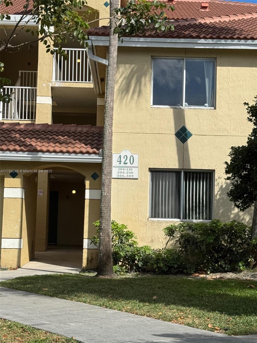 420 S Park Rd # 110 Unit: 2-110