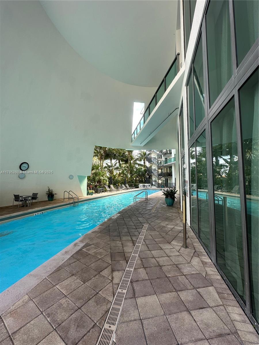 6000 Collins Ave # 103