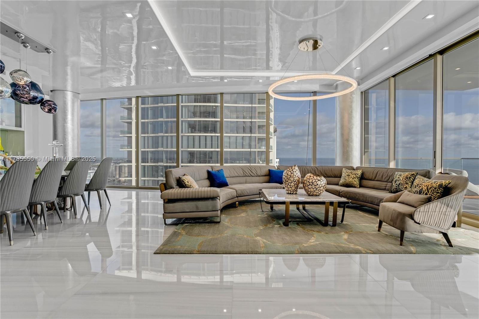 17901 Collins Ave # 4305