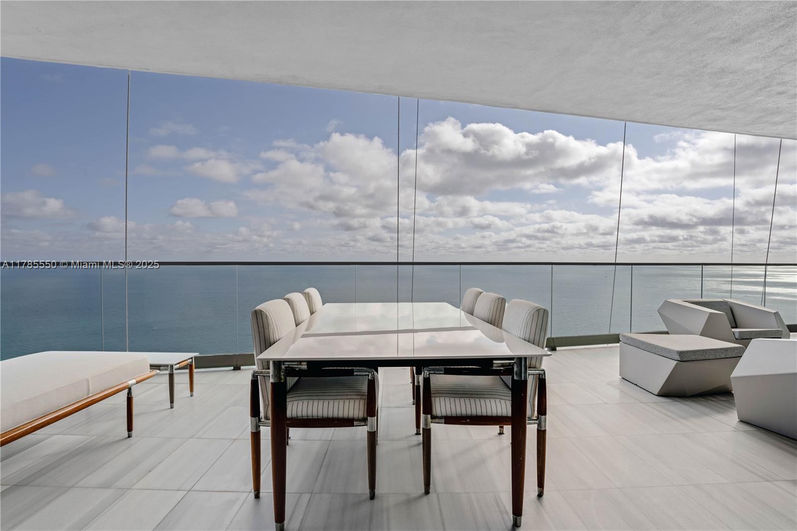 17901 Collins Ave # 4305