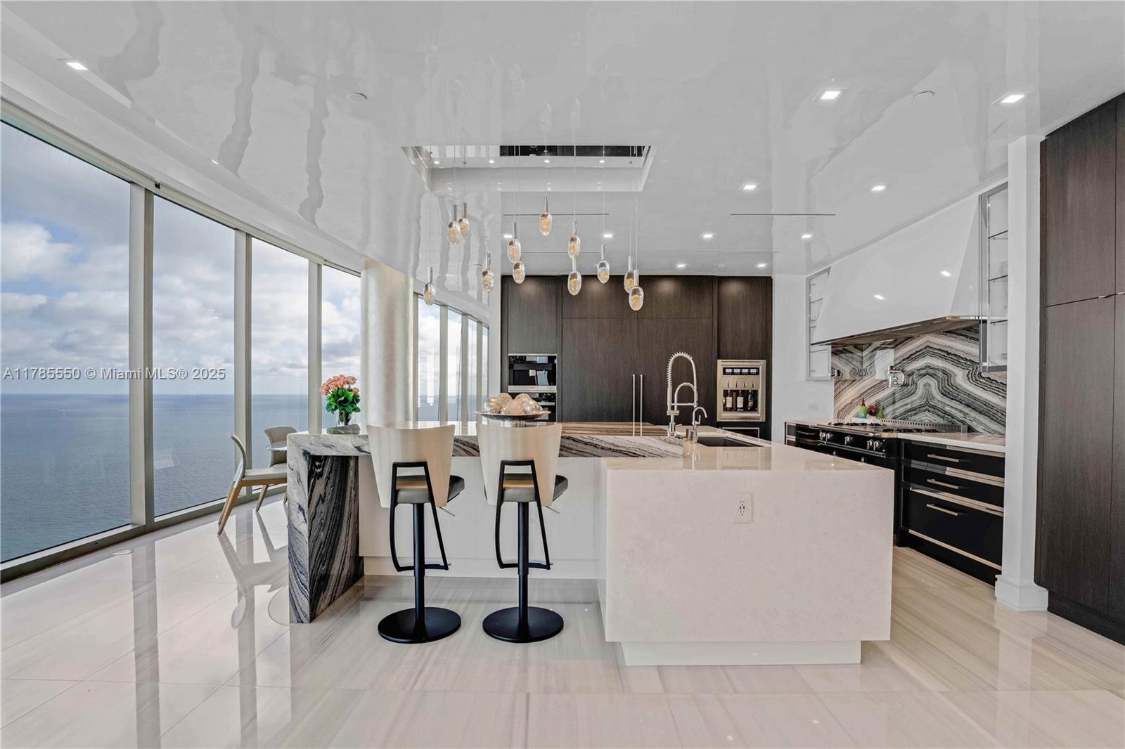 17901 Collins Ave # 4305