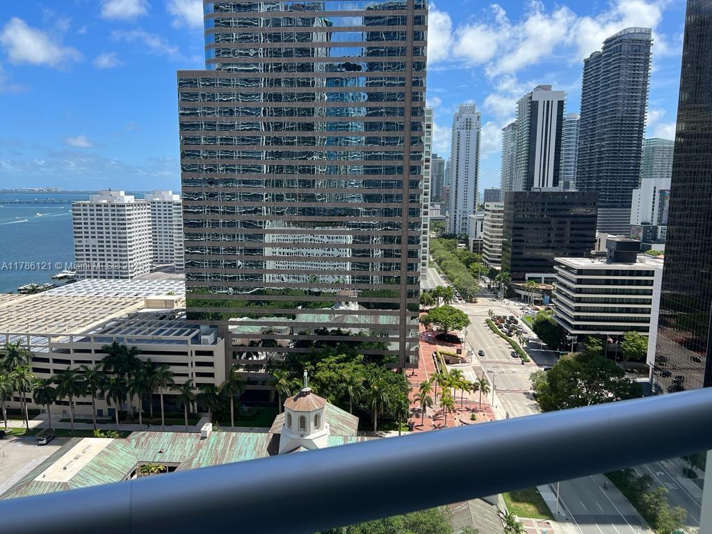 485 Brickell Ave # 2109