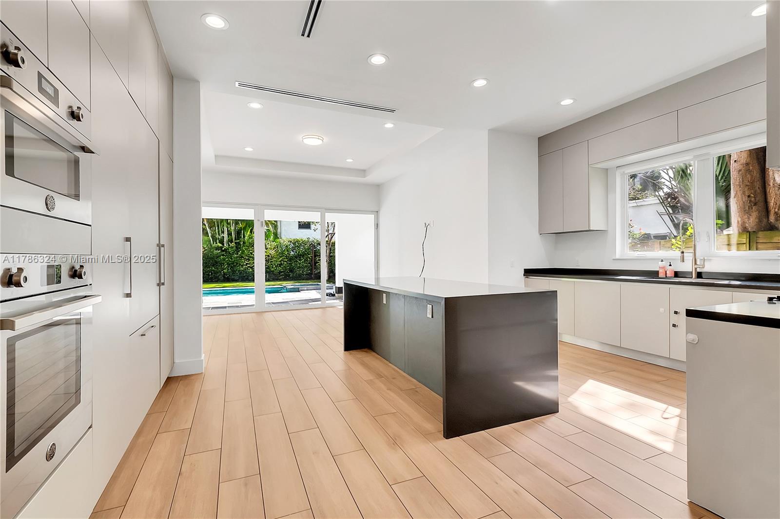 429 SW 23 Rd
