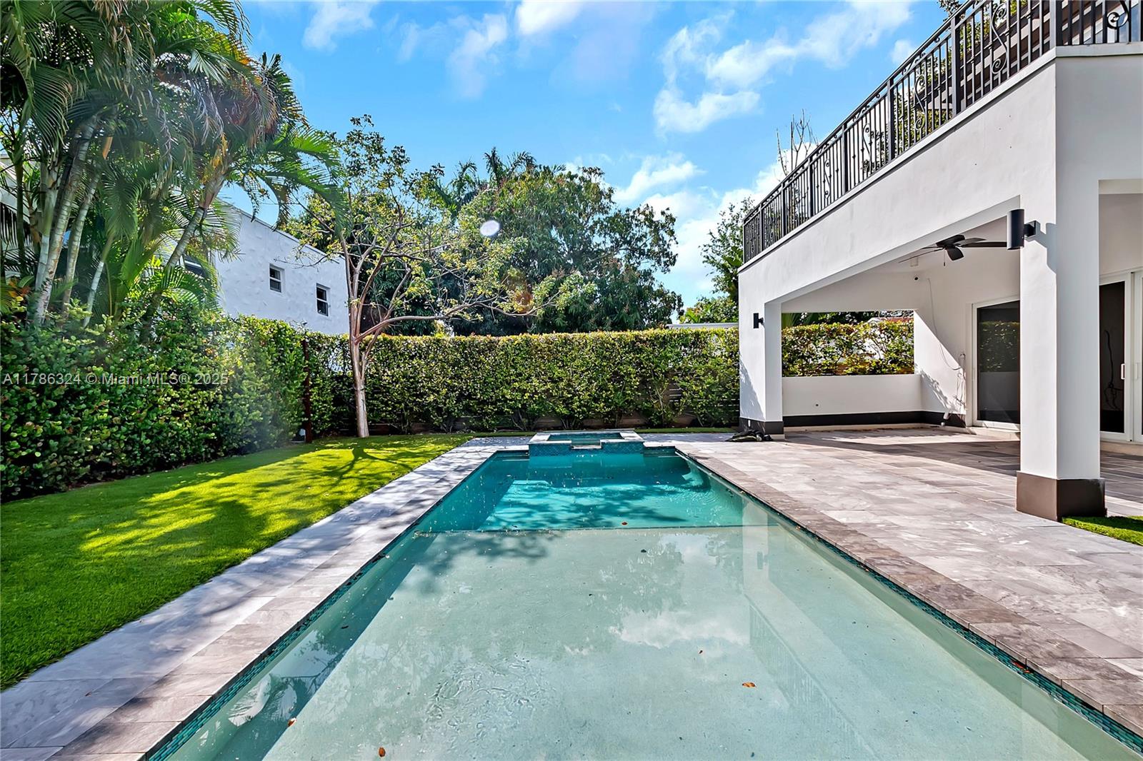 429 SW 23 Rd