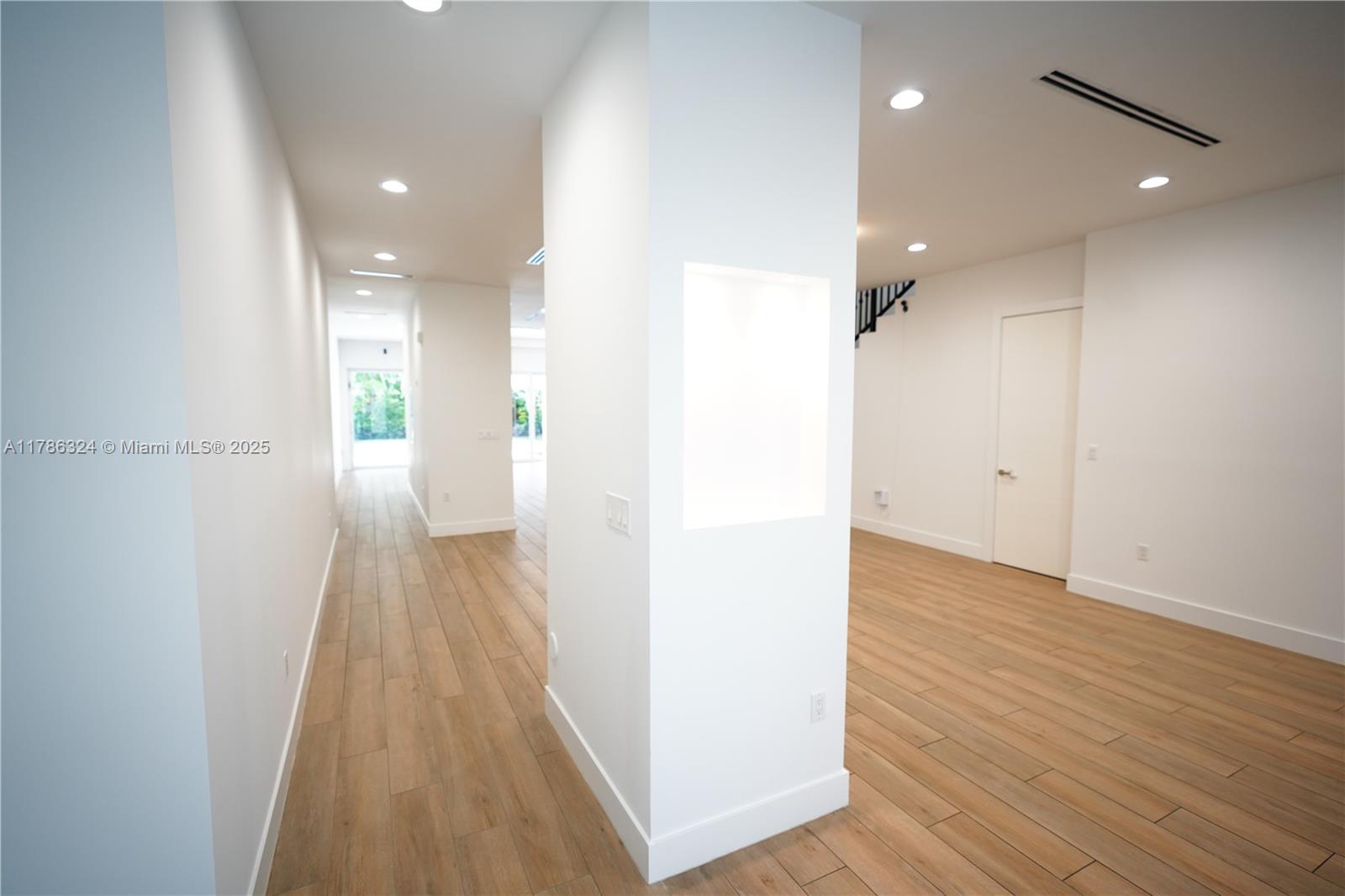 429 SW 23 Rd
