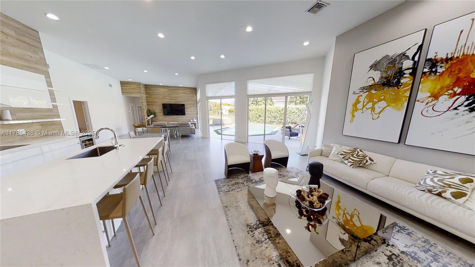 3050 Lakewood Dr