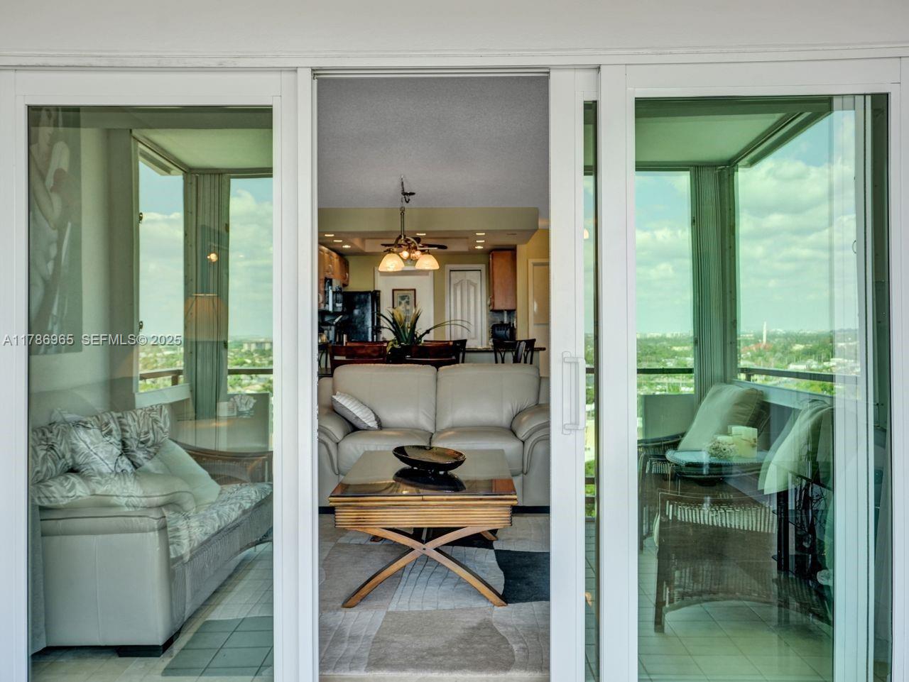 1500 S Ocean Boulevard 1408, Lauderdale-By-The-Sea Unit: 1408