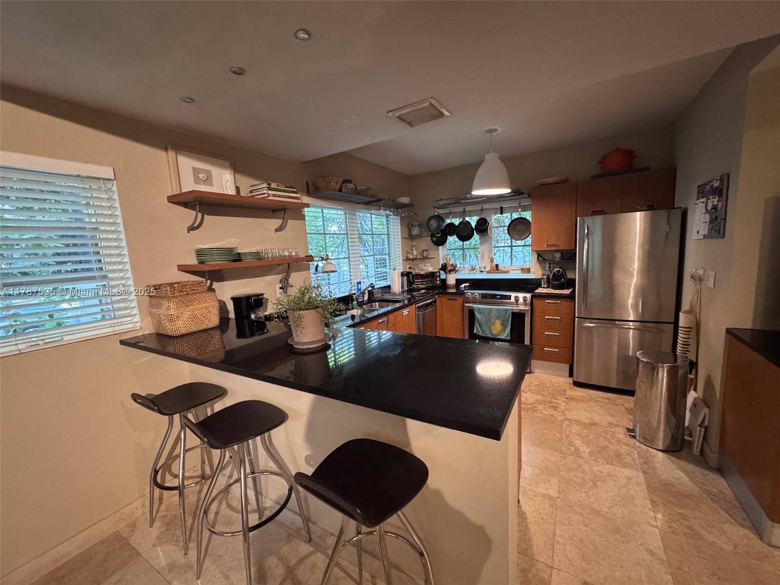 234 Meridian Ave # 1