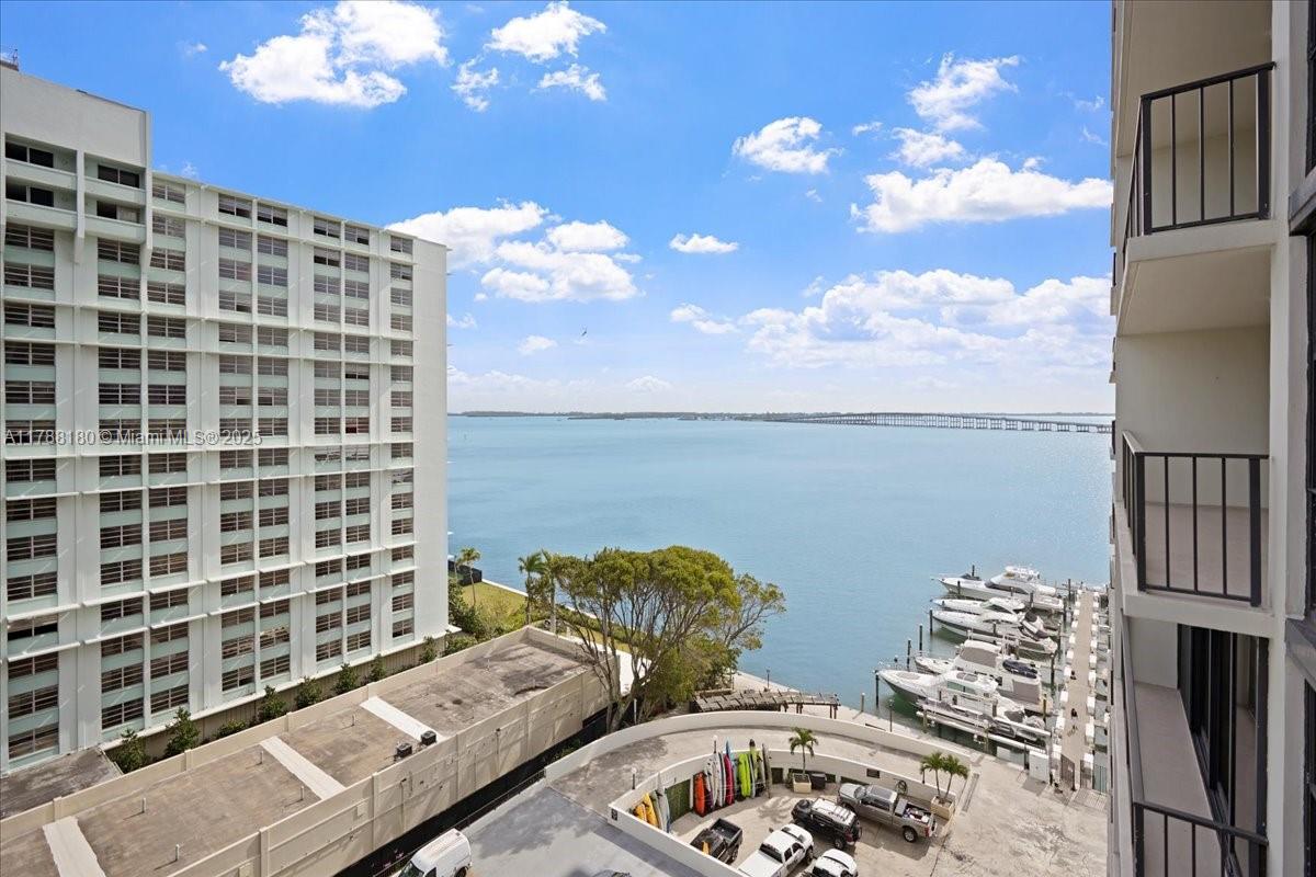 1865 BRICKELL Ave # A1005