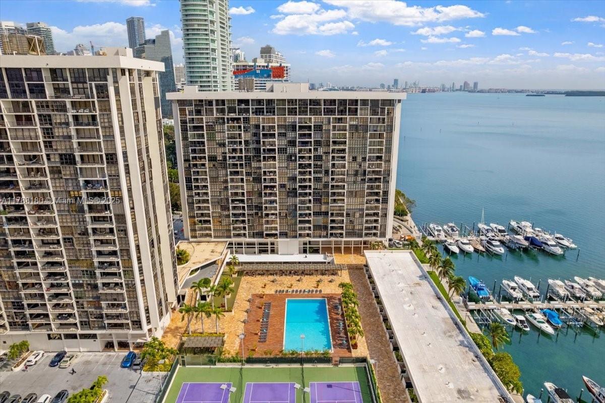 1865 BRICKELL Ave # A1005