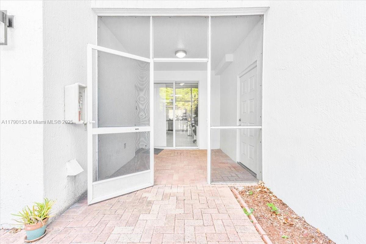 10730 NW 66 # 101