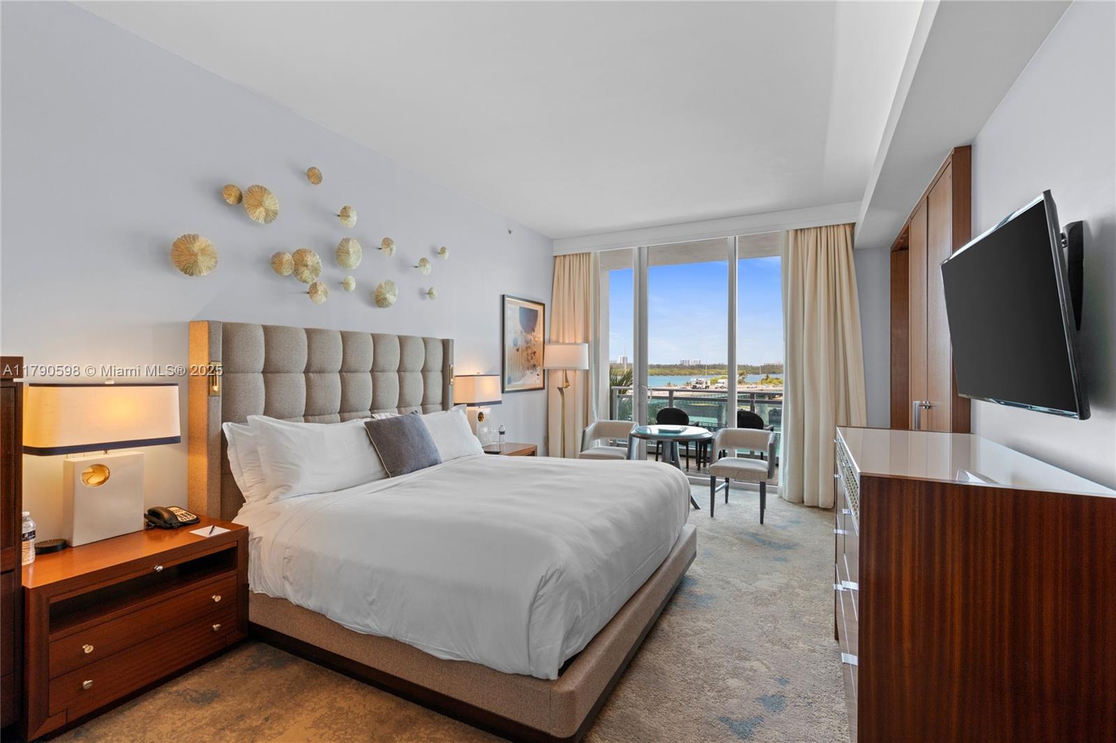 10295 Collins Ave # 312