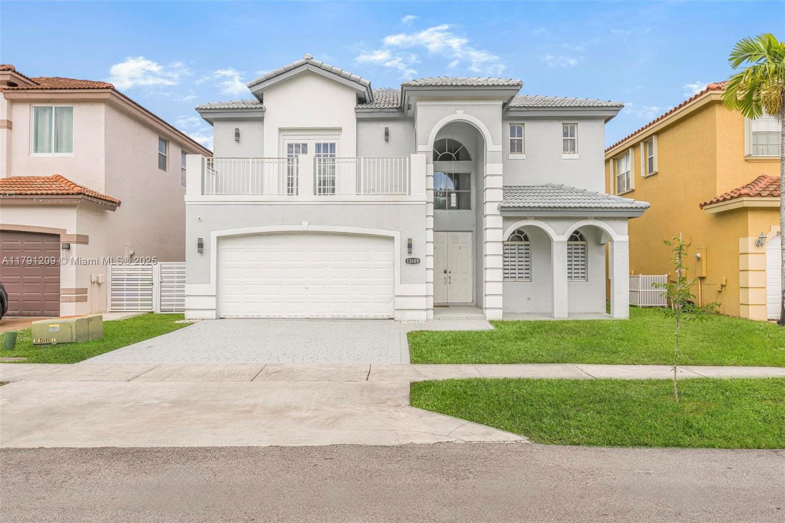 13109 SW 54th Ct