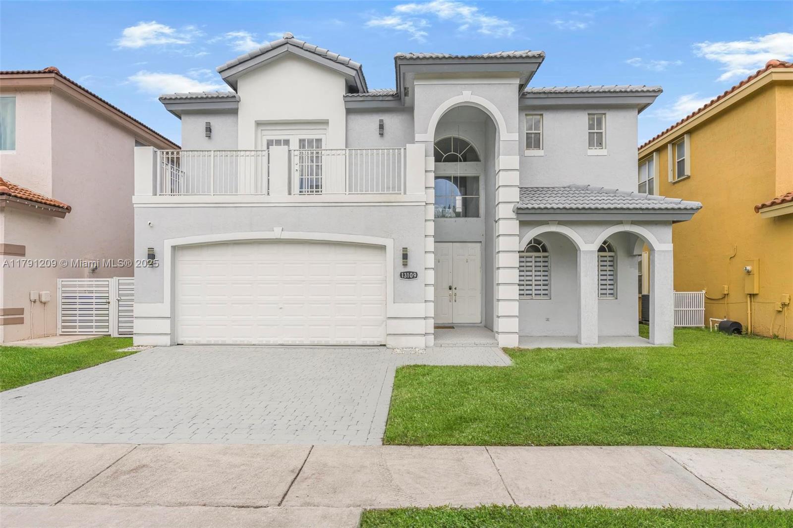 13109 SW 54th Ct