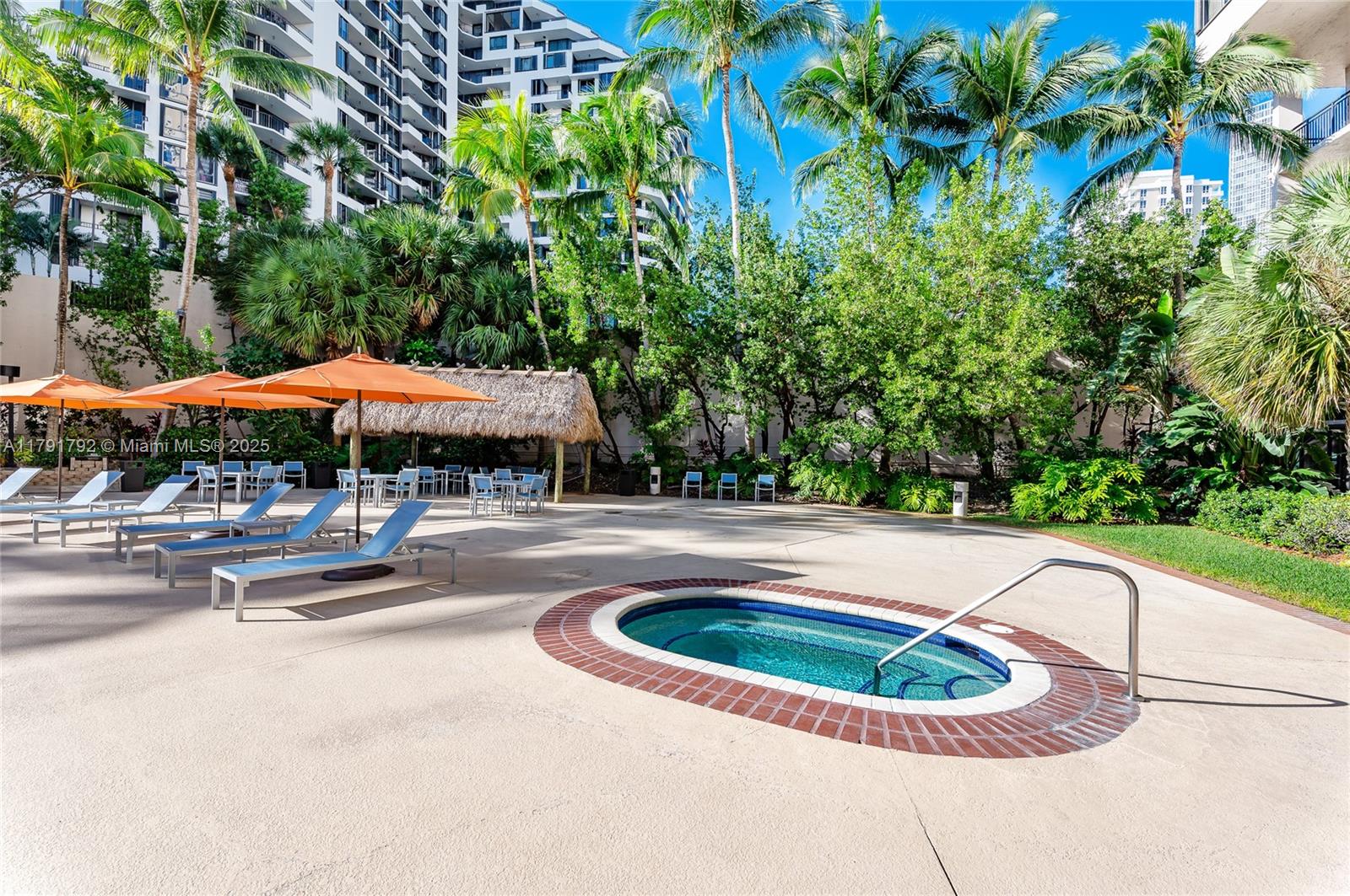 540 Brickell Key Dr # 905