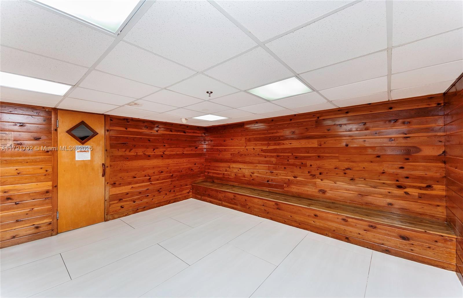 540 Brickell Key Dr # 905