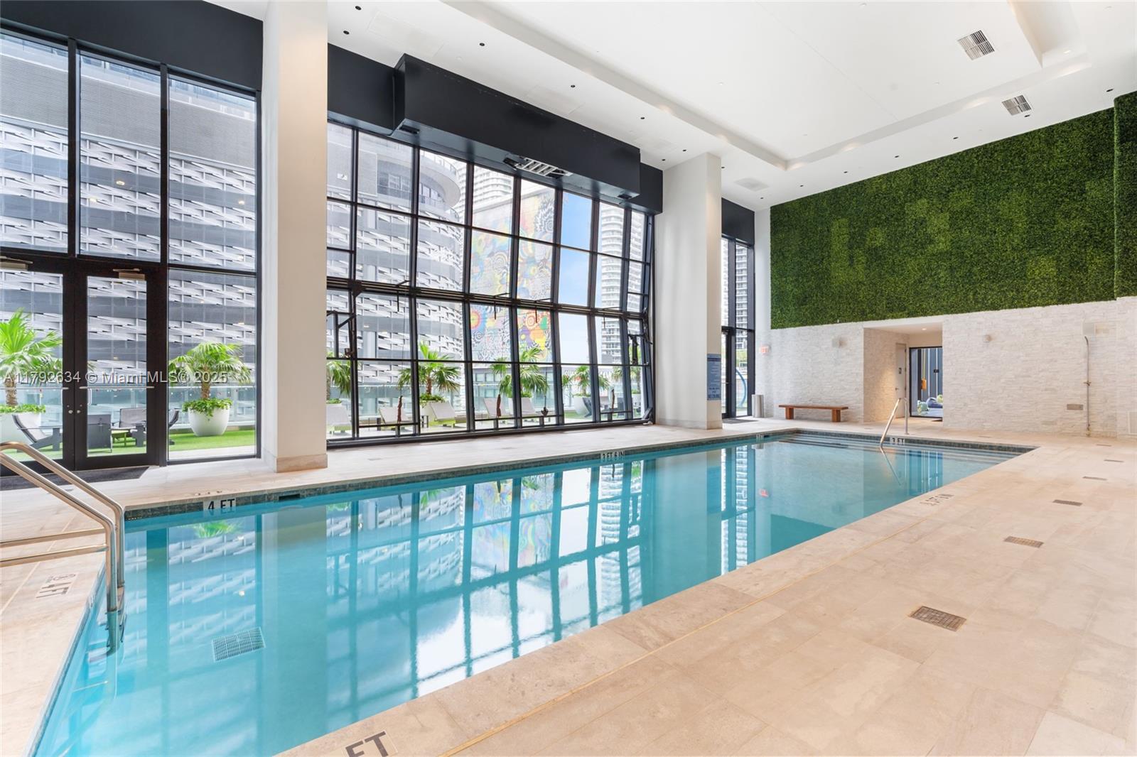 1010 Brickell Ave # 4401