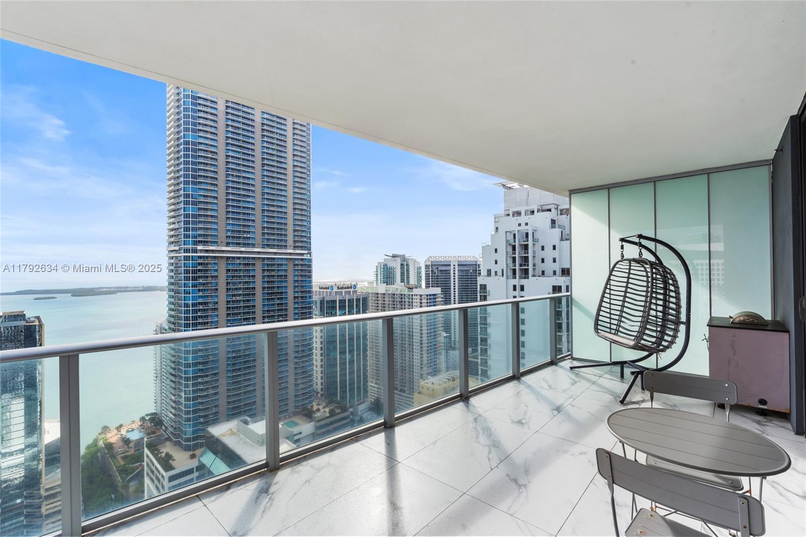 1010 Brickell Ave # 4401