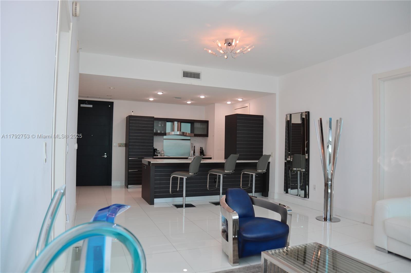 200 Biscayne Boulevard Way # 4911