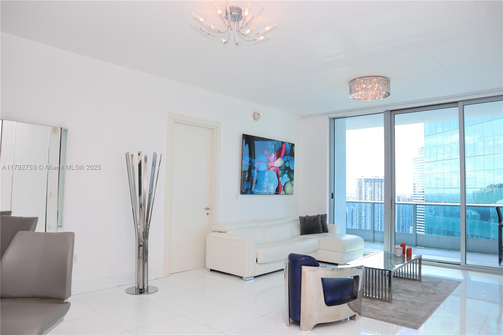 200 Biscayne Boulevard Way # 4911
