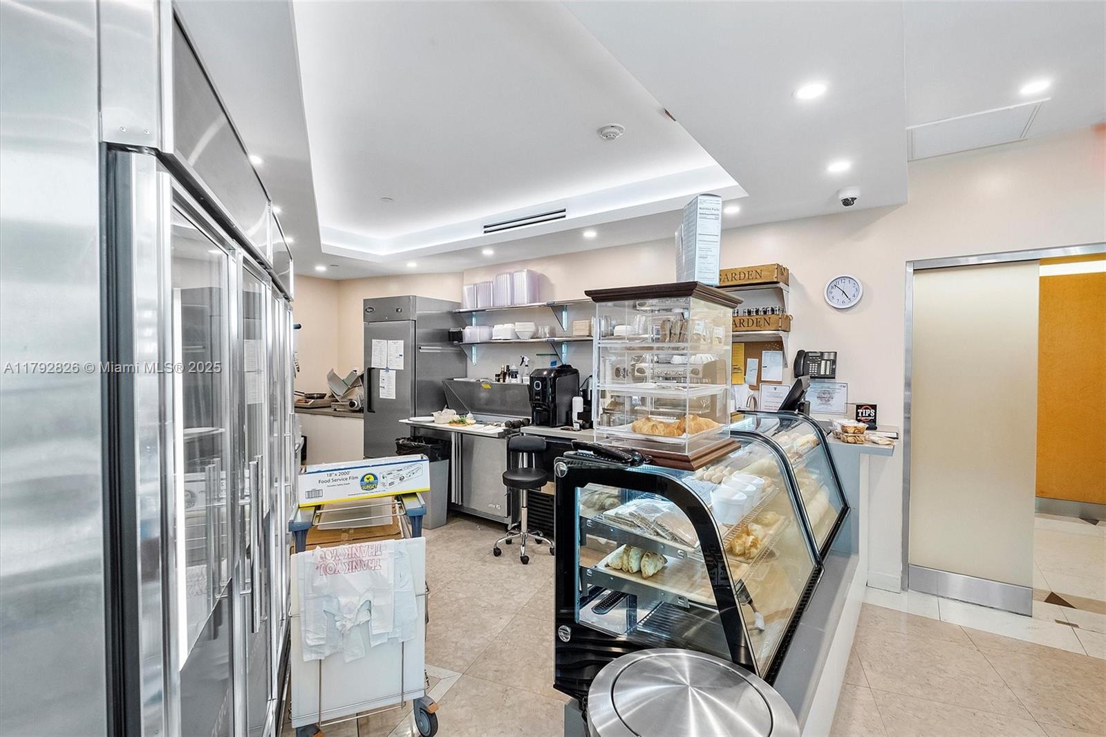 2127 Brickell Ave # 2704