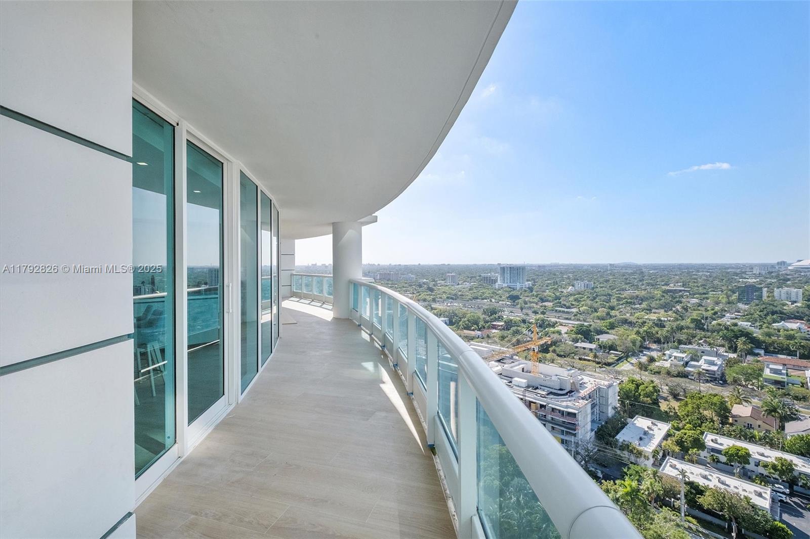 2127 Brickell Ave # 2704