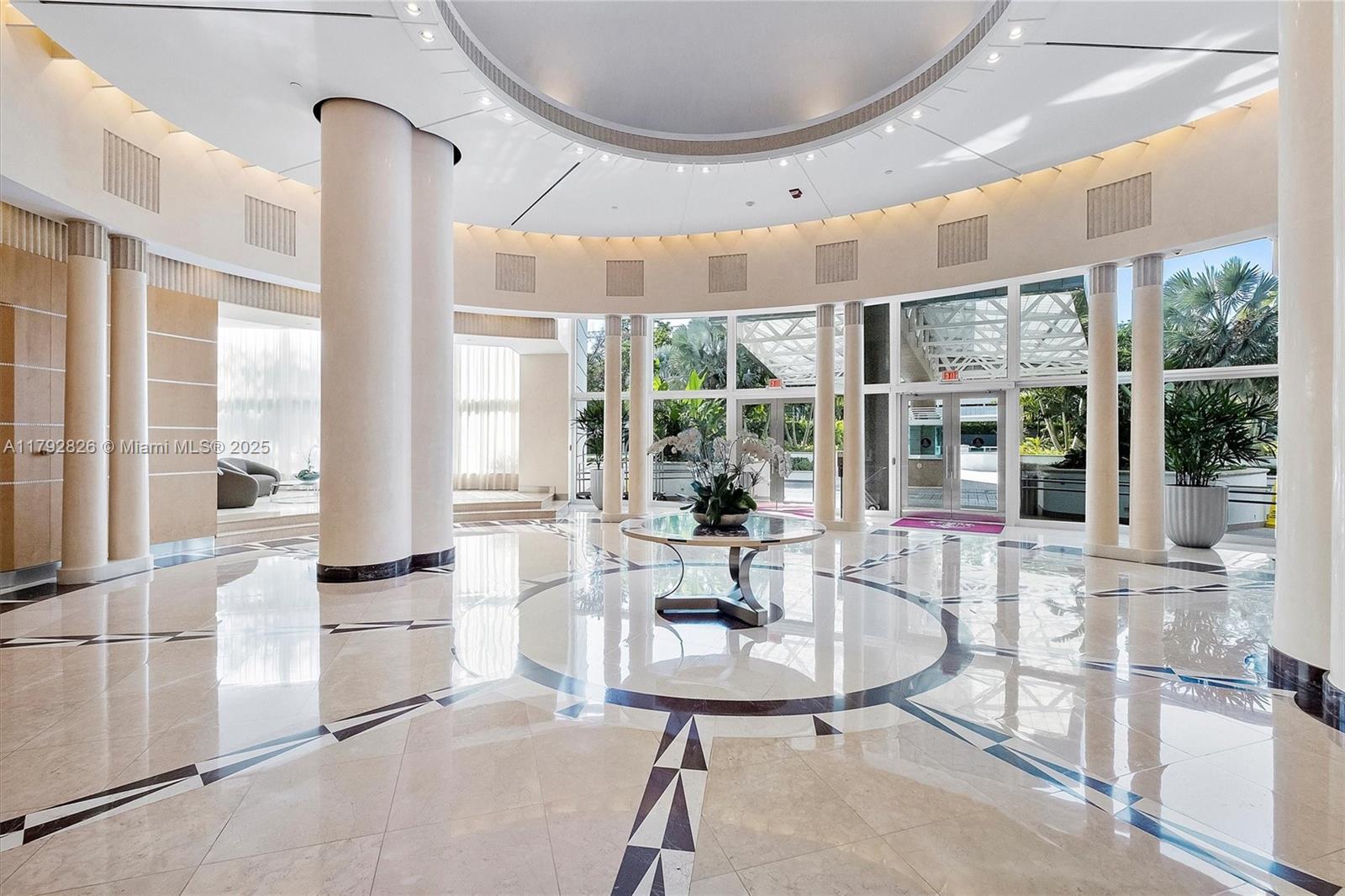 2127 Brickell Ave # 2704