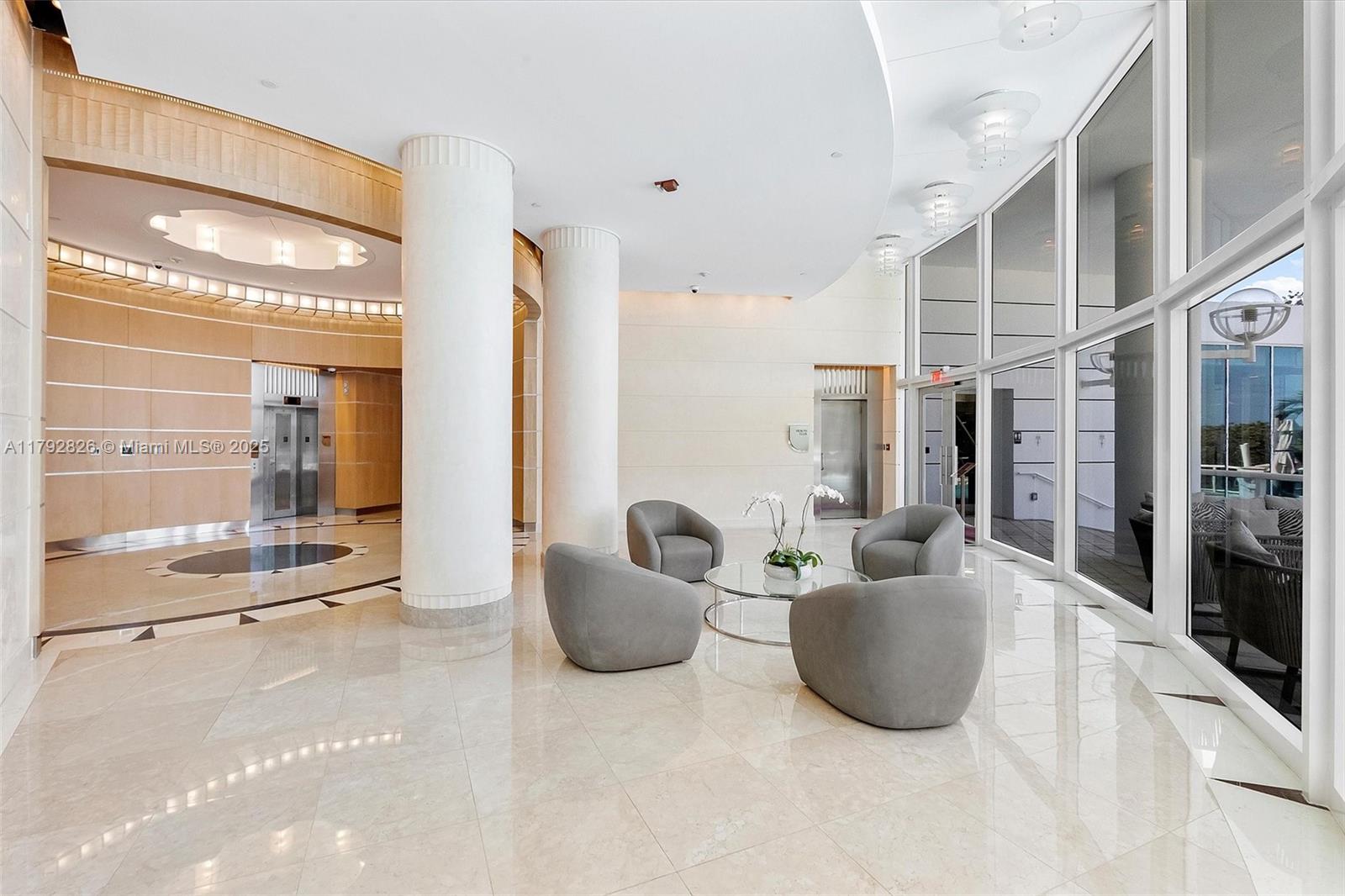 2127 Brickell Ave # 2704