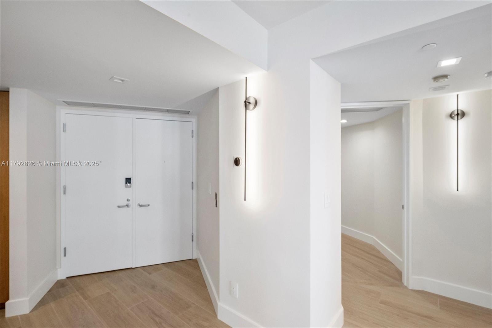 2127 Brickell Ave # 2704