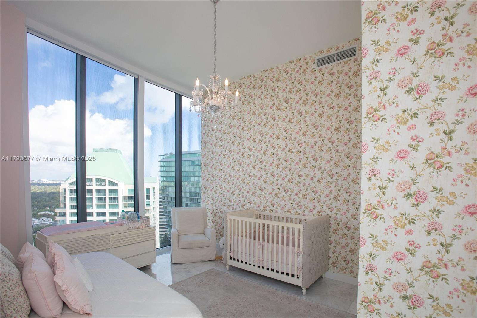 2821 S Bayshore Dr # 20D