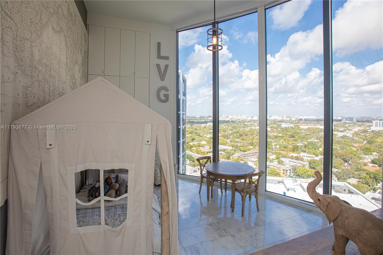 2821 S Bayshore Dr # 20D