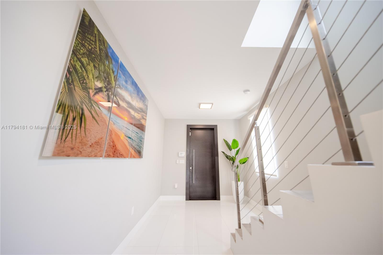 3667 SW 26th St # 3667