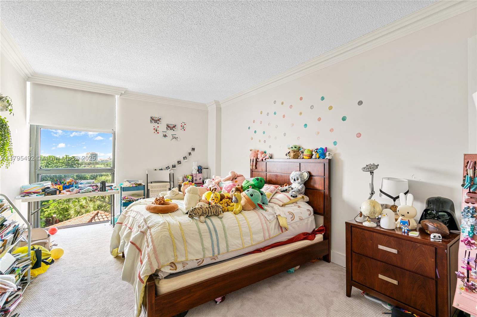 20281 E Country Club Dr # 511