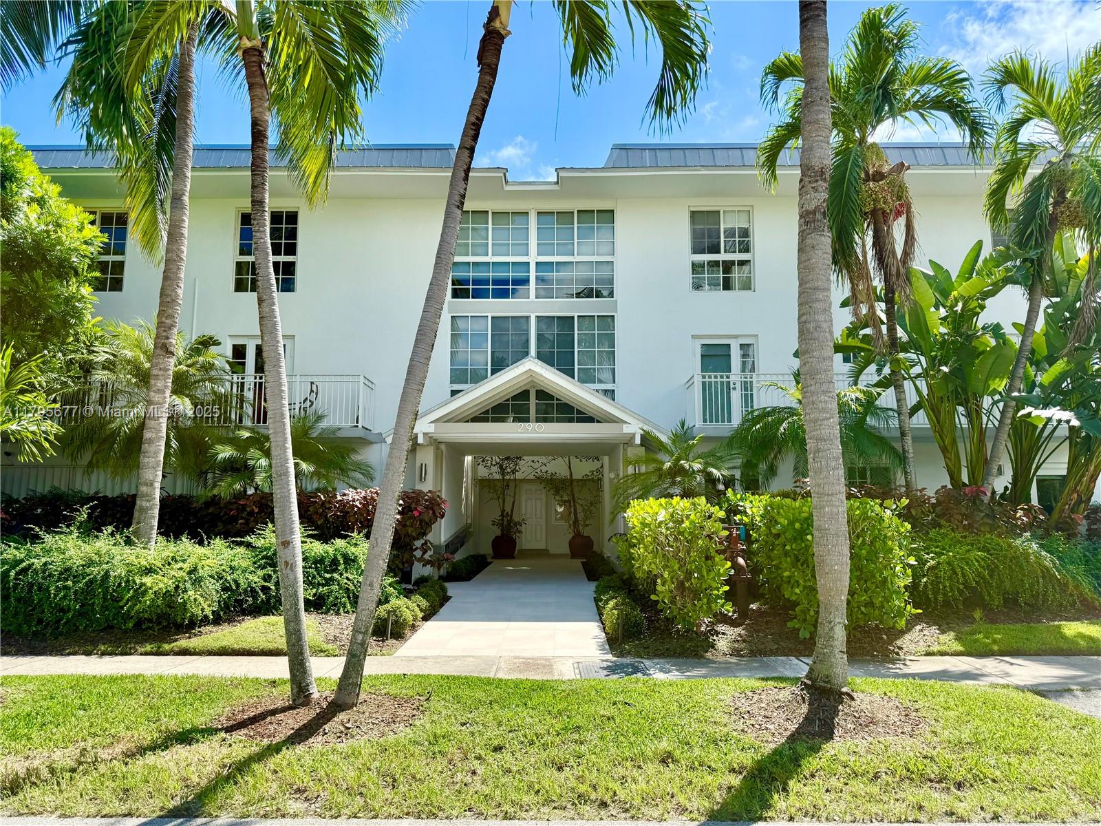 290 Sunrise Dr # K Unit: 3-K