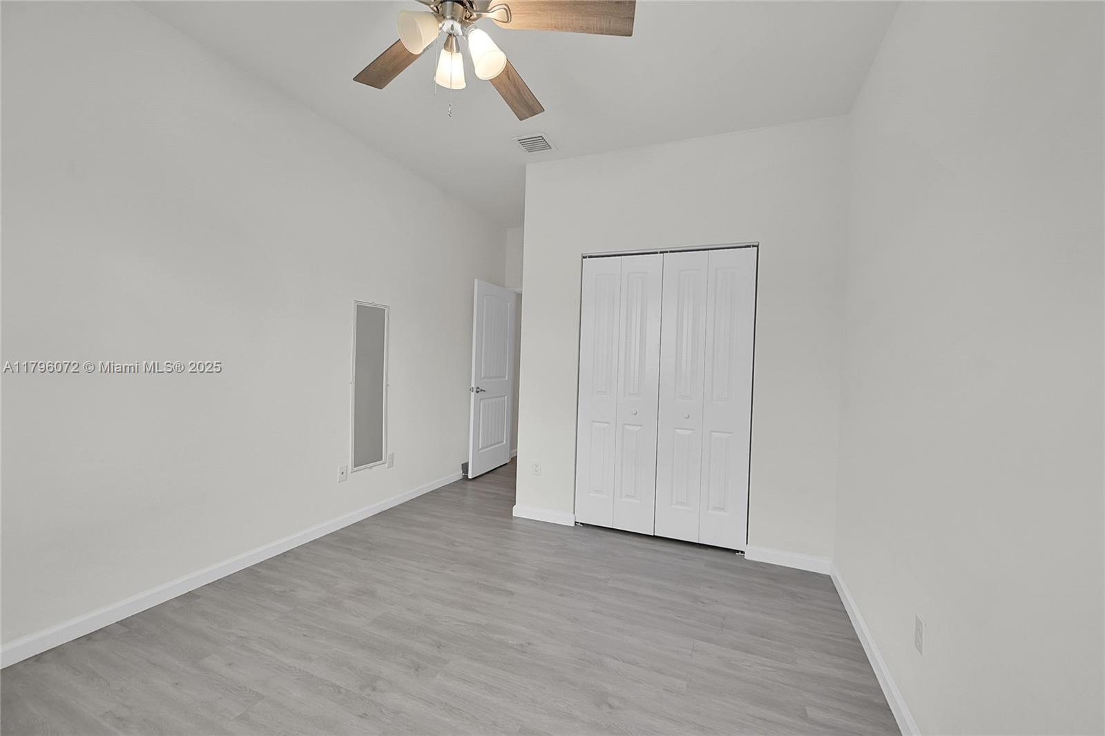 4204 N Dixie Hwy # 4