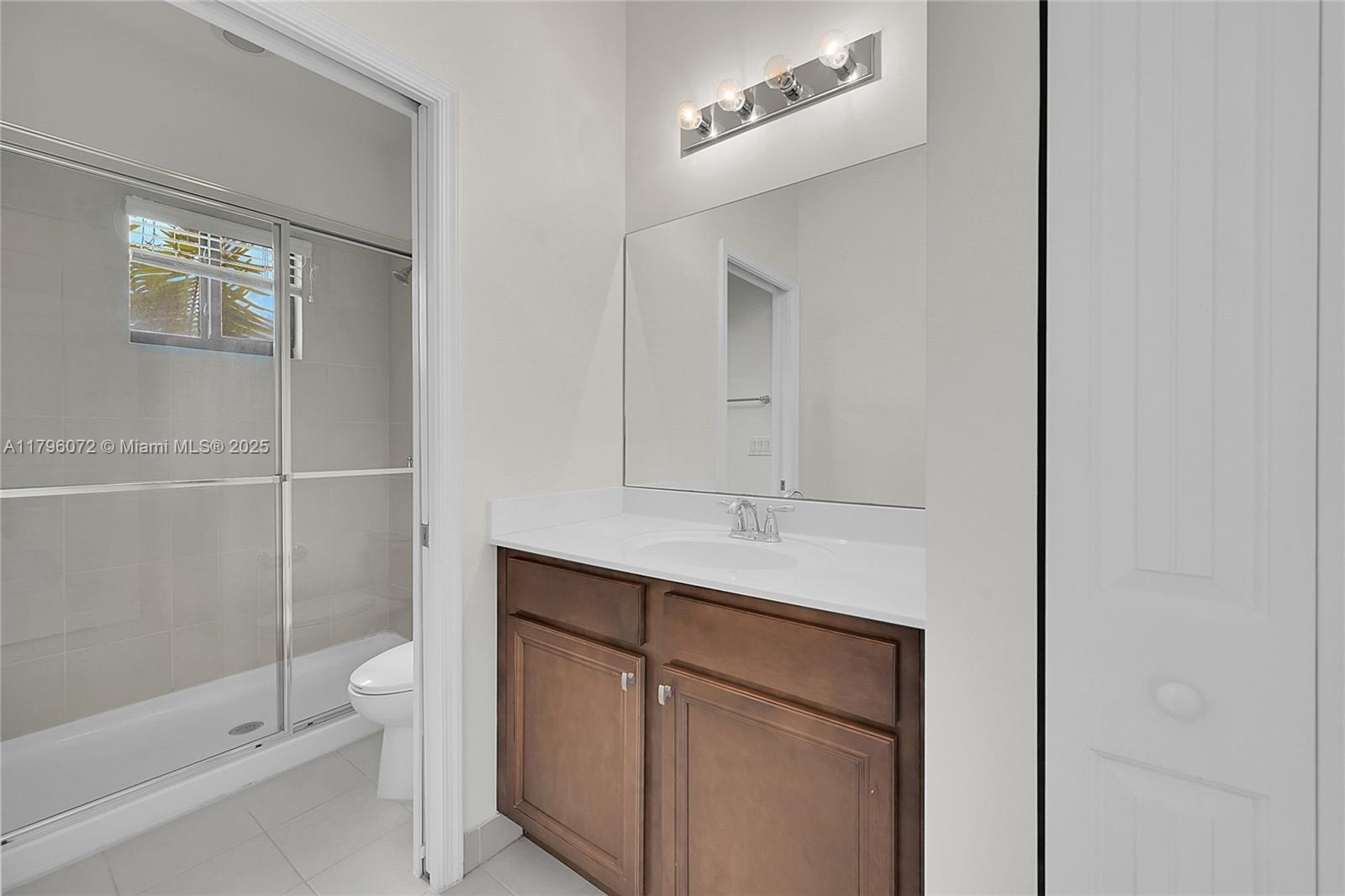 4204 N Dixie Hwy # 4