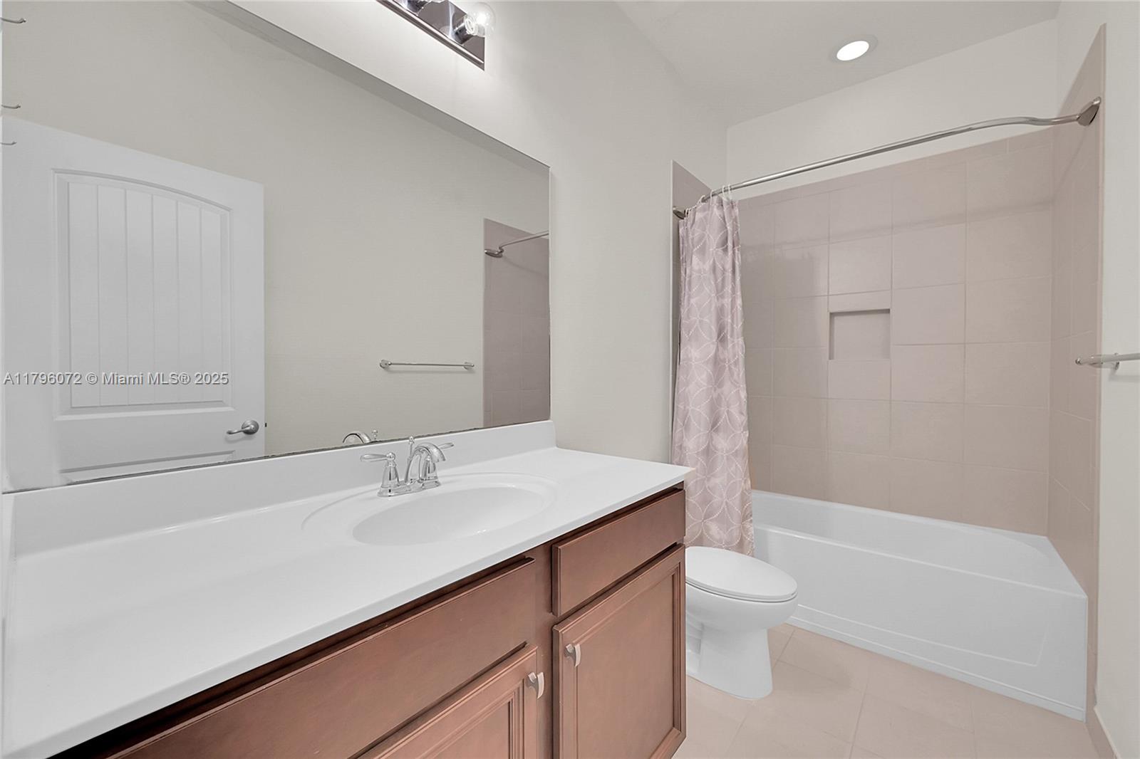 4204 N Dixie Hwy # 4