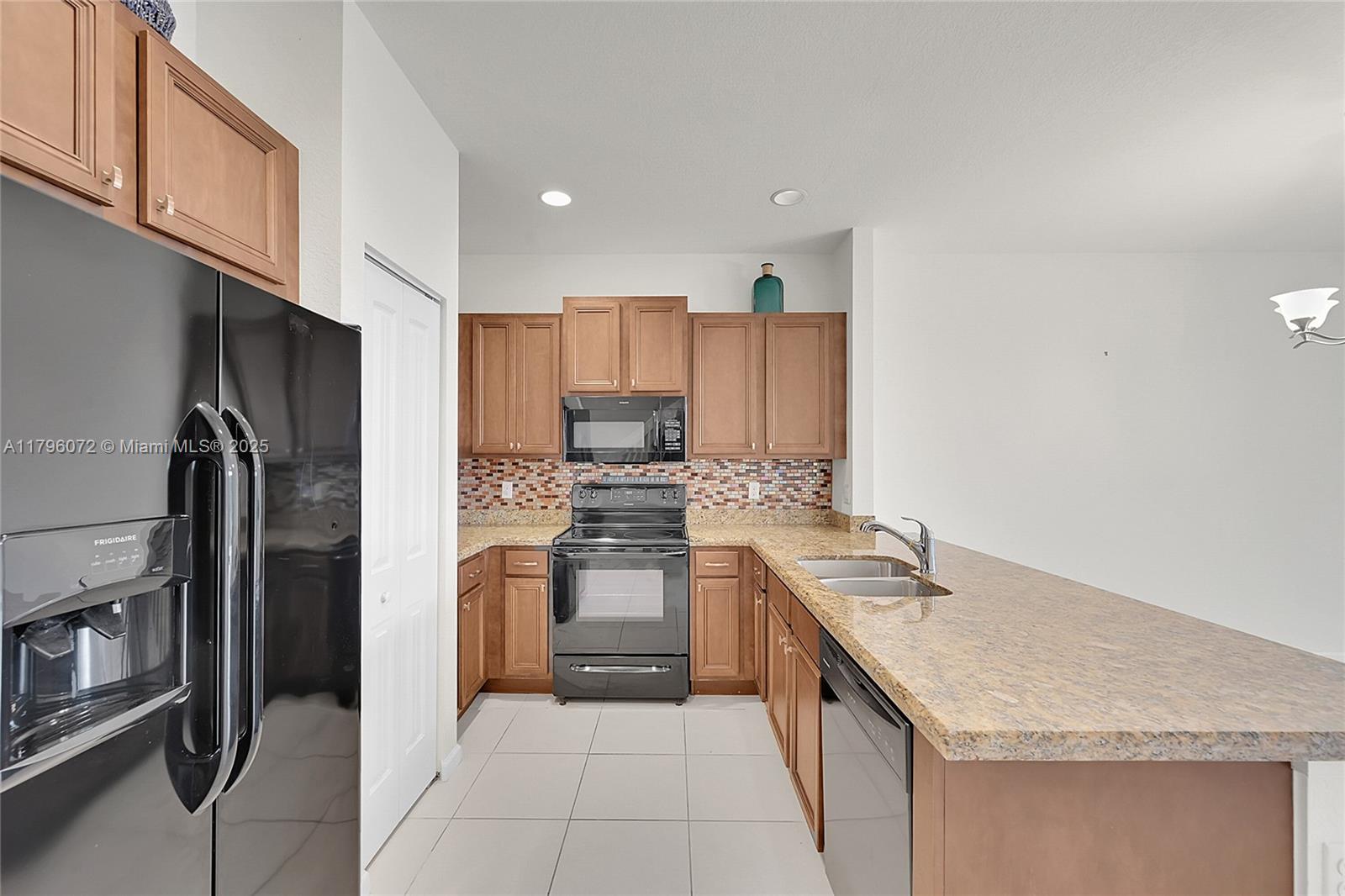 4204 N Dixie Hwy # 4