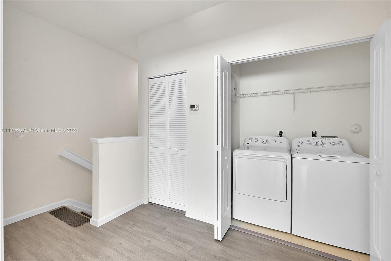 4204 N Dixie Hwy # 4