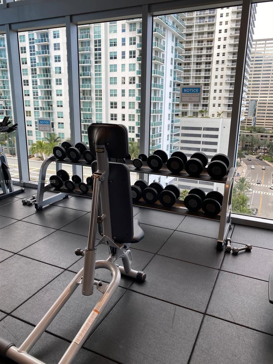 1300 Brickell Bay Dr # 3501
