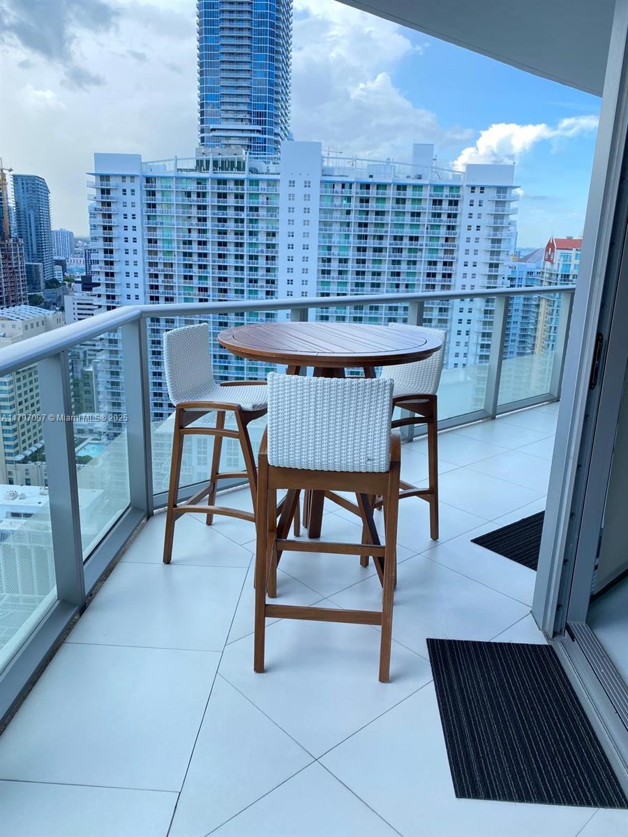 1300 Brickell Bay Dr # 3501