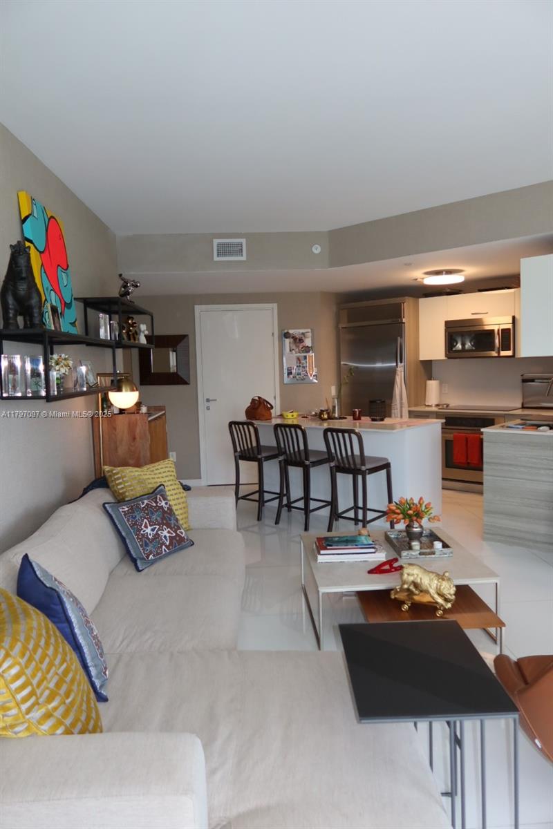 1300 Brickell Bay Dr # 3501